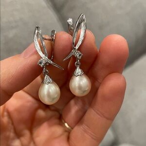 Elegant Silver and Pearl Drop Earrings